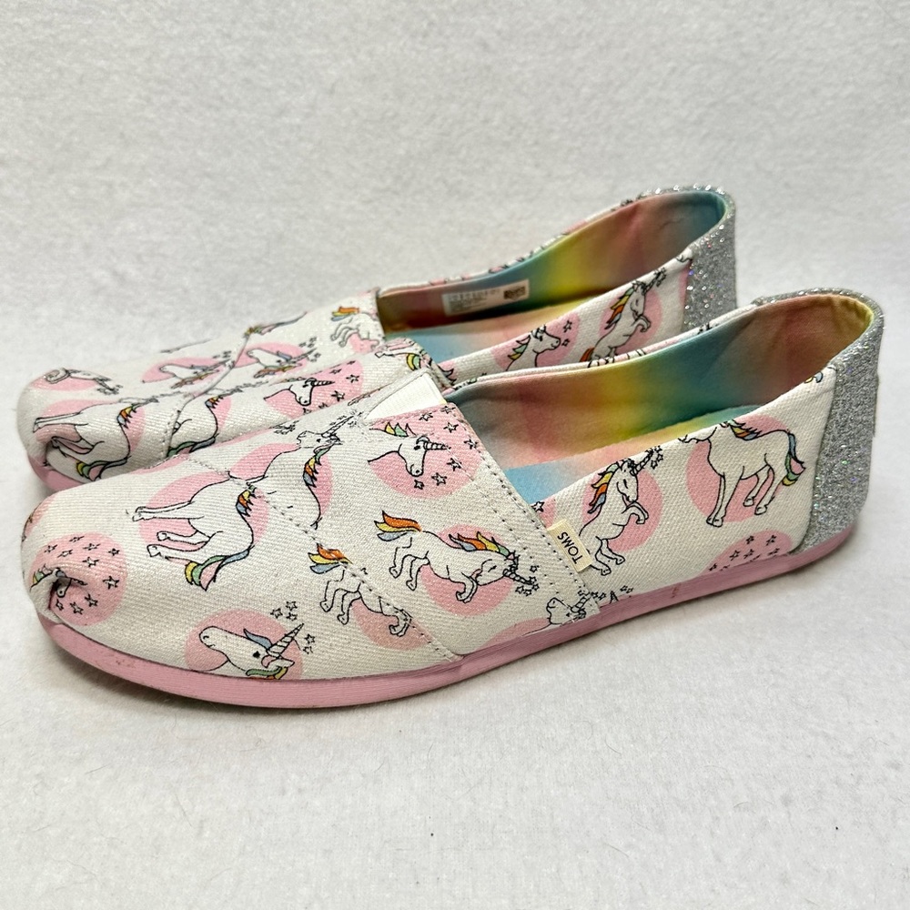 Toms Slip On Shoes 8 Unicorns Rainbows Pink Print Pastel Silver Shimmer Women